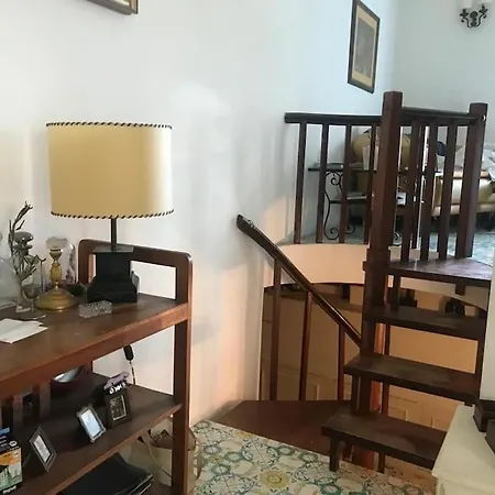Casa Amedeo Nápoly